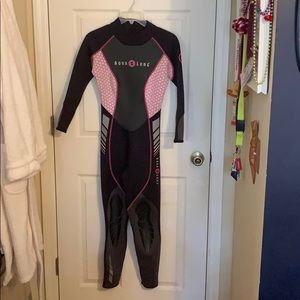 Aqua Lung Women's WetSuit Black Pink 3mm Hydroflex